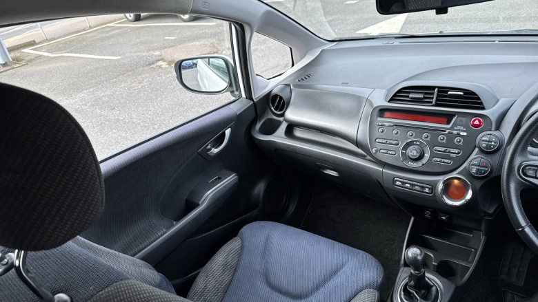 Honda Jazz 1.4 i-VTEC ES Plus 5dr Petrol Hatchback